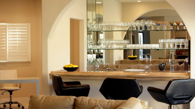 Benefits of a luxury home bar